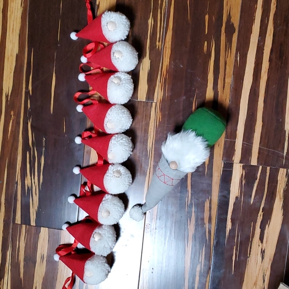 Other - Gnome Garland